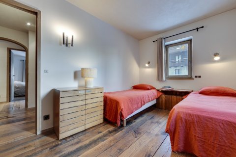 4 bedrooms Apartment in Val-d'Isere, France No. 99399 8