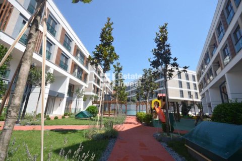 3 bedrooms Apartment in Istanbul, Turkey No. 114942