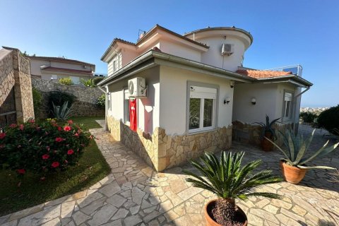 4 habitaciones Villa en Kargicak, Turkey No. 20987