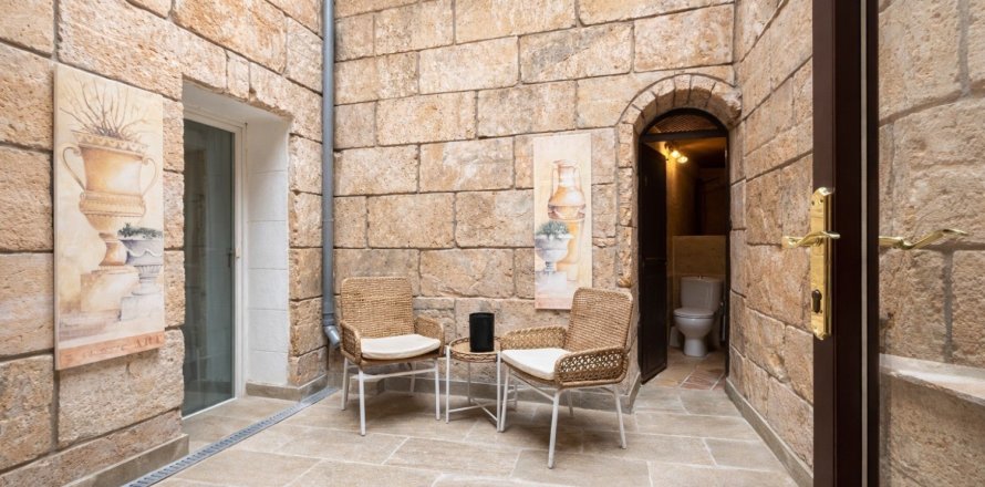 4 dormitorios Apartment en Palma de Mallorca, Spain No. 126206