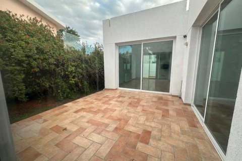 5 bedrooms House in Aglantzia, Cyprus No. 72783 3