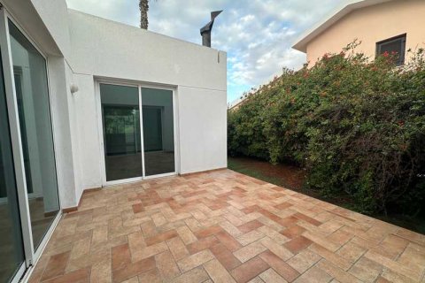 5 bedrooms House in Aglantzia, Cyprus No. 72783 7