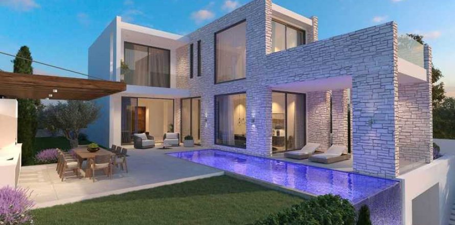 4 bedrooms House in Paphos, Cyprus No. 31407