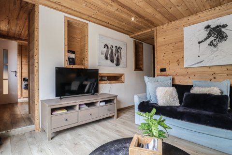 7 bedrooms House in Morzine, France No. 100114 18