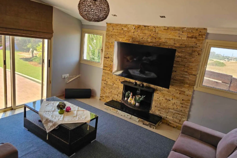 3 dormitorios Villa en Moni, Cyprus No. 101082 10