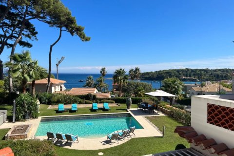 4 chambres Villa à Antibes, France No. 84260 2