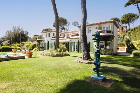 4 chambres Villa à Antibes, France No. 84260 7