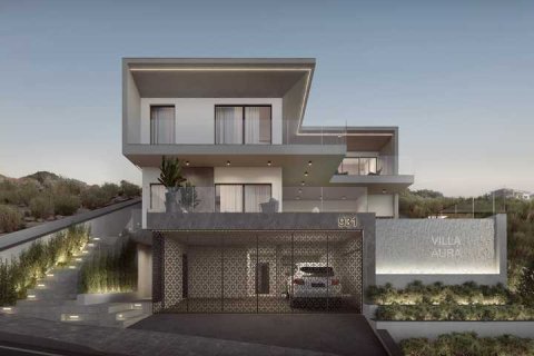 6 bedrooms Villa in Germasogeia, Cyprus No. 81654 1