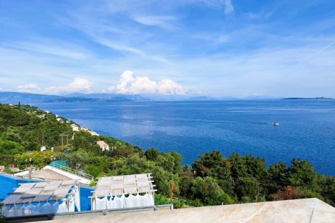 Вилла с 6 спальнями в Керкира, Греция №61732 1