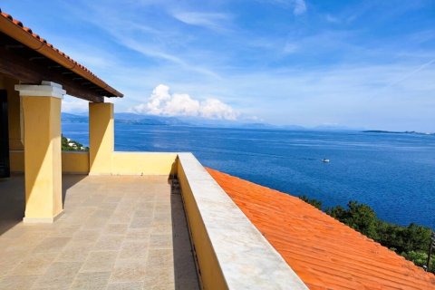 Вилла с 6 спальнями в Керкира, Греция №61732 2