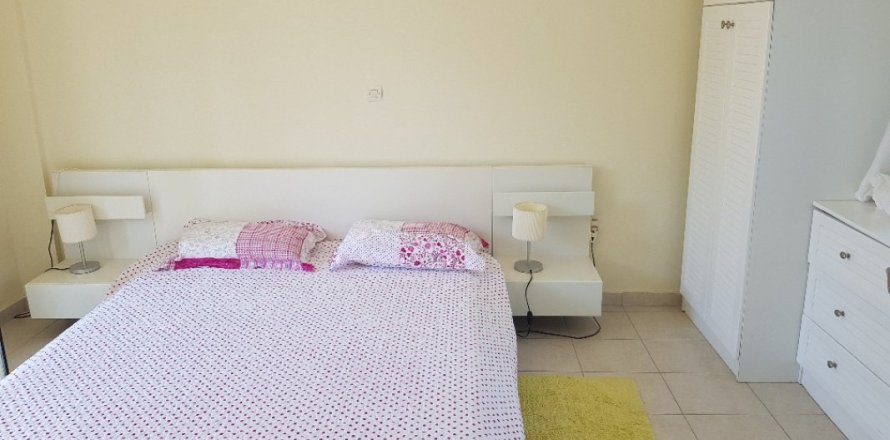 4 bedrooms Villa in Chalkidiki, Greece No. 50999