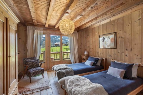 6 bedrooms House in Combloux, France No. 99534 11