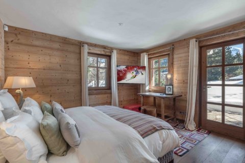 6 bedrooms House in Megeve, France No. 99378 14