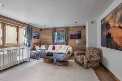 6 bedrooms House in Megeve, France No. 99378 19