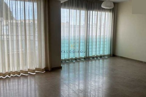 2 bedrooms Apartment in Larnaca, Cyprus No. 102077 3