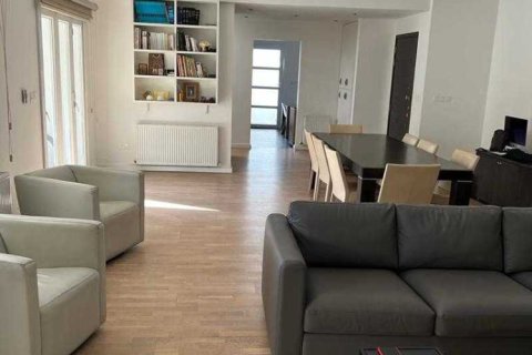 5 chambres House à Limassol, Cyprus No. 30869 1