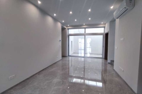 Дом с 3 спальнями в Лимассол, Кипр №100900 14