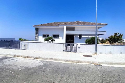 Дом с 3 спальнями в Лимассол, Кипр №100900 7