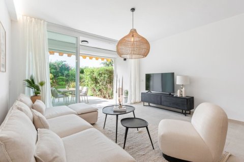 3 dormitorios Townhouse en Nueva Andalucía, Spain No. 112534