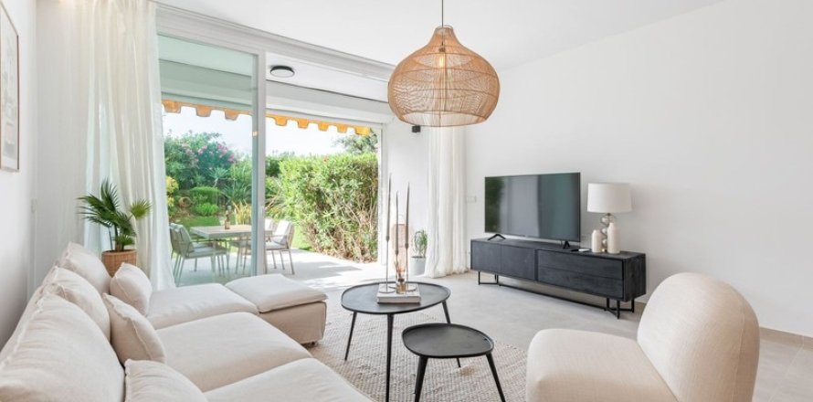 3 dormitorios Townhouse en Nueva Andalucía, Spain No. 112534