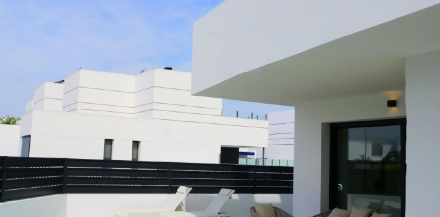 Вилла с 3 спальнями в Долорес, Испания №116691