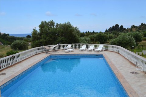 5 bedrooms Villa in Chalkidiki, Greece No. 59199 7