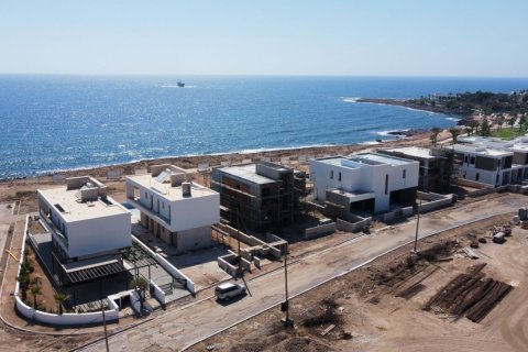 5 bedrooms Villa in Paphos, Cyprus No. 37636 4