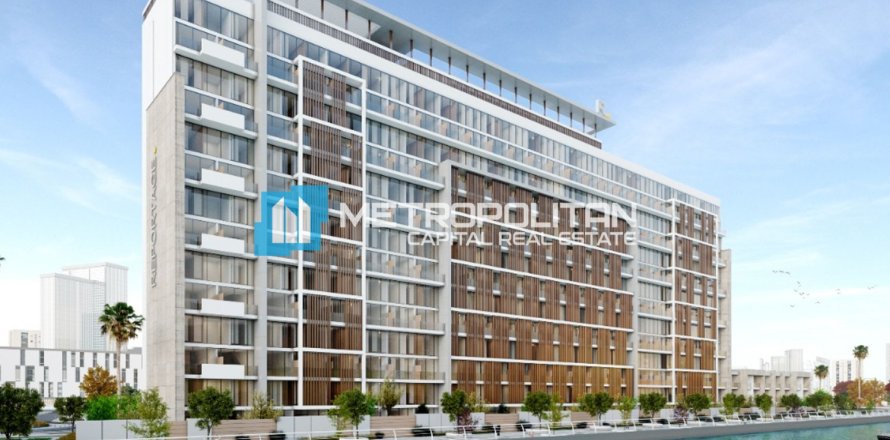 3 dormitorios Apartment en  Yas Island, UAE No. 117737