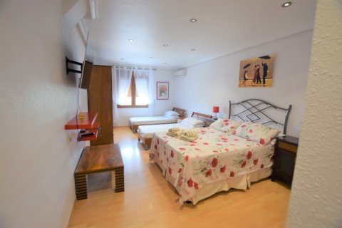 5 bedrooms Villa in Nam Xay, Vietnam No. 85650 12