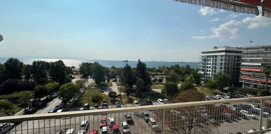 2 bedrooms Apartment in Thessaloniki, Greece No. 108714