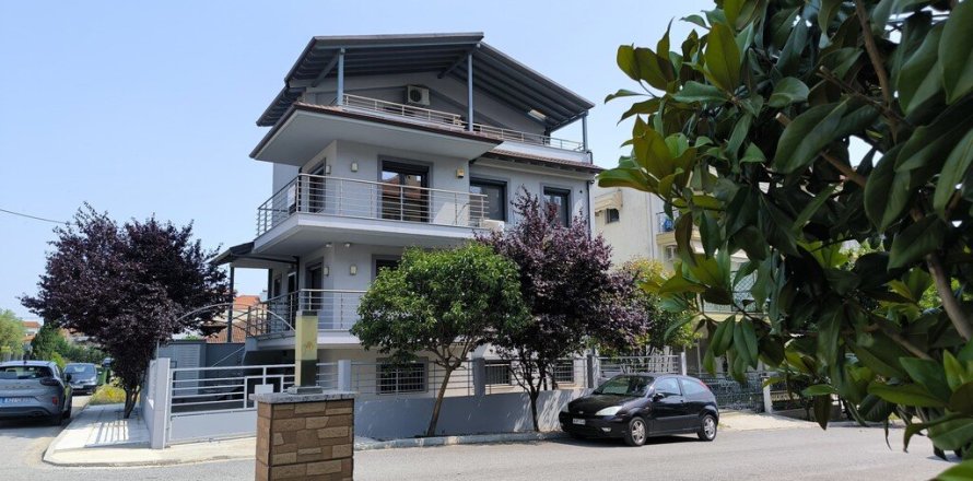 2 bedrooms House in Litochoro, Greece No. 107663