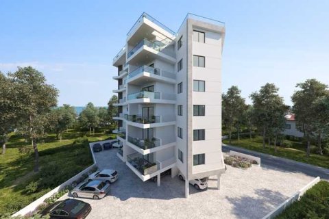 3 bedrooms Apartment in Larnaca, Cyprus No. 84552 7