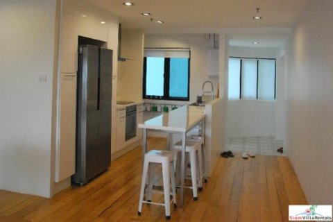 2 bedrooms House in Bangkok, Thailand No. 96877 3