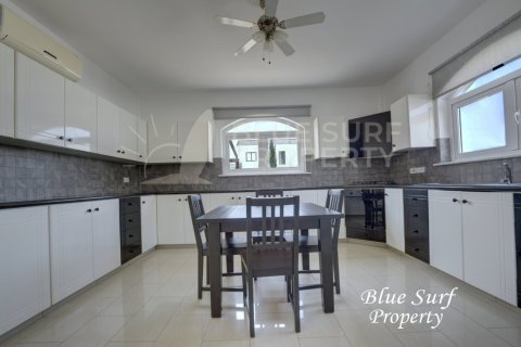 4 bedrooms Bungalow in Ayia Napa, Cyprus No. 36521 7