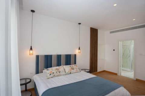 4 bedrooms Townhouse in Limassol, Cyprus No. 105991 7