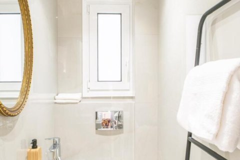 Квартира с 2 спальнями в Афины, Греция №122511 8