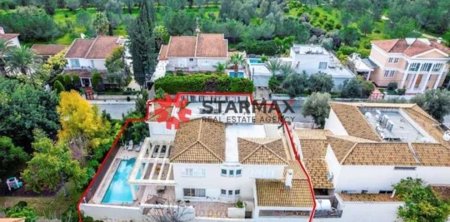 5 dormitorios House en Aglantzia, Cyprus No. 82420