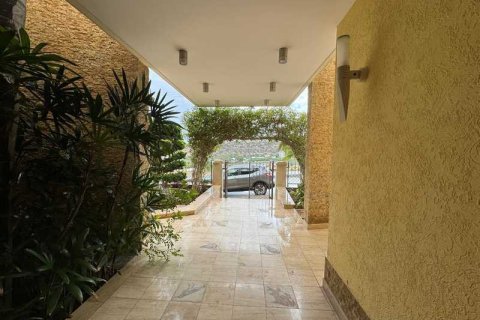 5 chambres House à Germasogeia, Cyprus No. 30548 6