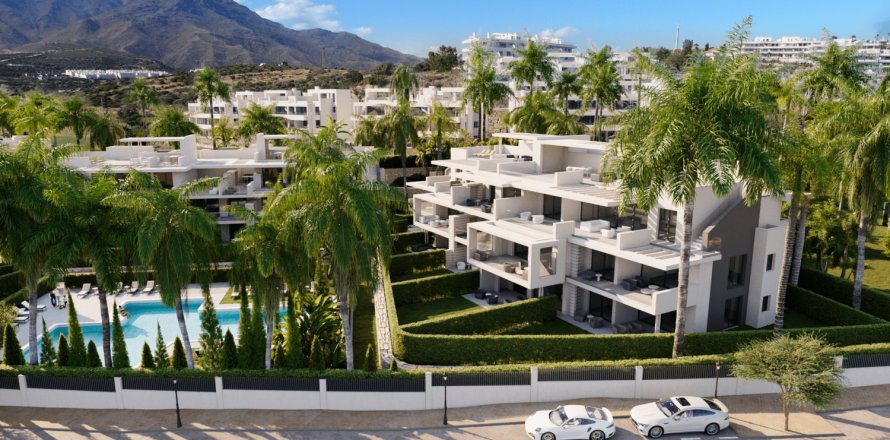 3 chambres Appartement à Estepona, Spain No. 111590