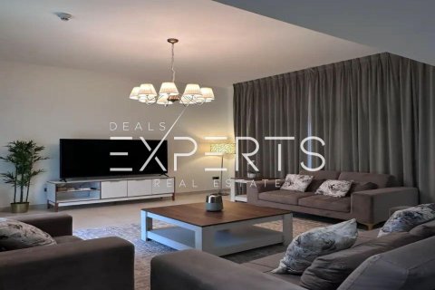 5 bedrooms Villa in Darna, Vietnam No. 84709 3