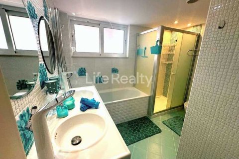 4 dormitorios Penthouse en Germasogeia, Cyprus No. 45653 10