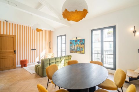 3 bedrooms Apartment in Cannes, France No. 99319 1