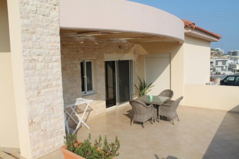 5 bedrooms Villa in Limassol, Cyprus No. 105815 11