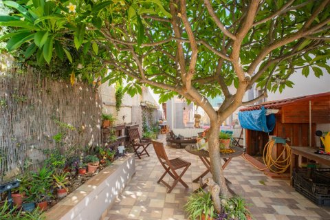 2 bedrooms House in Chania, Greece No. 75240 8