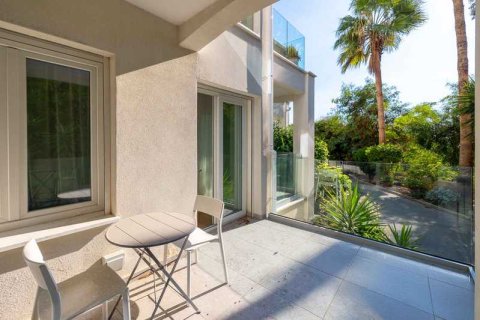 2 dormitorios Apartment en Agios Tychonas, Cyprus No. 74233 1