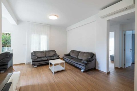 2 dormitorios Apartment en Agios Tychonas, Cyprus No. 74233 4