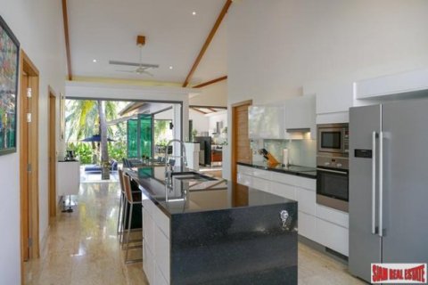 4 bedrooms Villa in Rawai, Thailand No. 97101 14