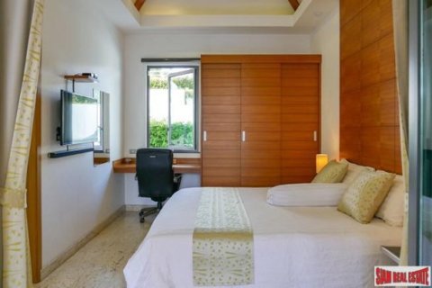 4 bedrooms Villa in Rawai, Thailand No. 97101 19