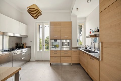 5 chambres House à Antibes, France No. 68850 10