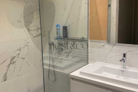 3 bedrooms Apartment in Limassol, Cyprus No. 102117 6